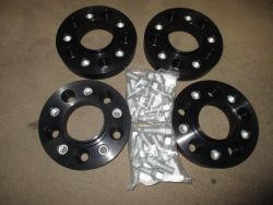 Spurverbreiterungsatz 62 mm 460/461/463 von H&R 4x Platten aus ALU