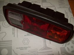 Schlussleuchte rechts 460/461