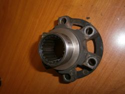 Kupplungsflansch/ Getriebepflansch Verteilergetriebe 463 mit homokinetischer Welle